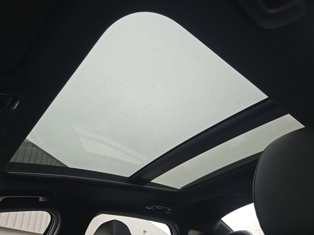 Used 2022 Kia K5 GT w/ GT1 Package image 3