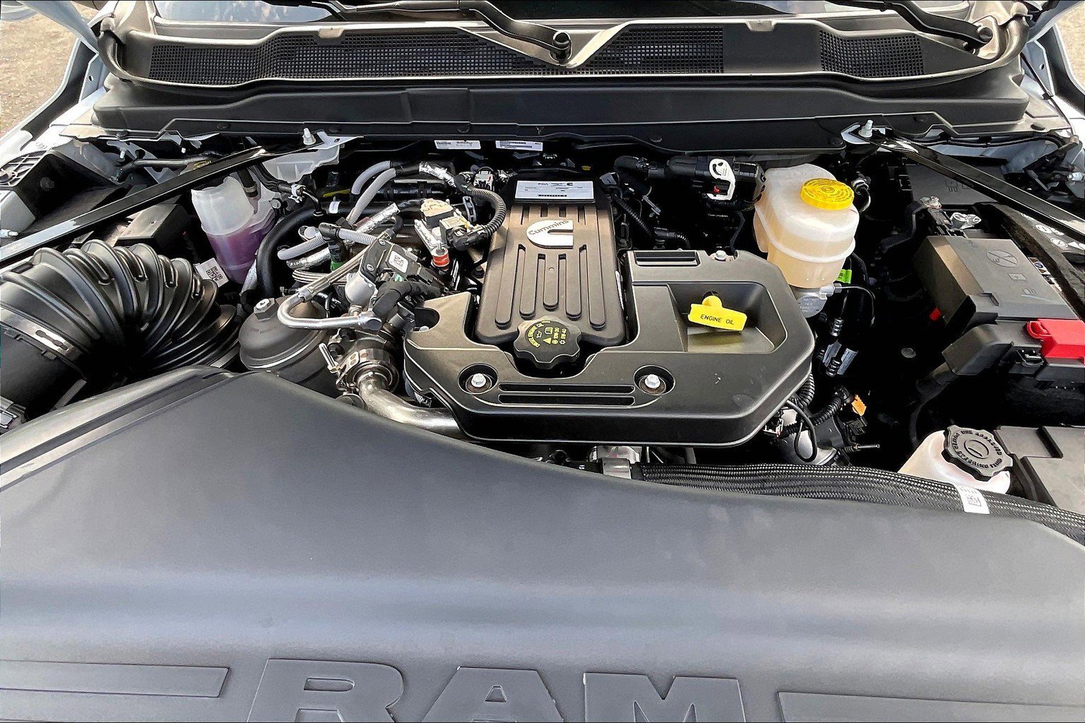 New 2025 RAM 3500 Laramie w/ Towing Technology Group image 11