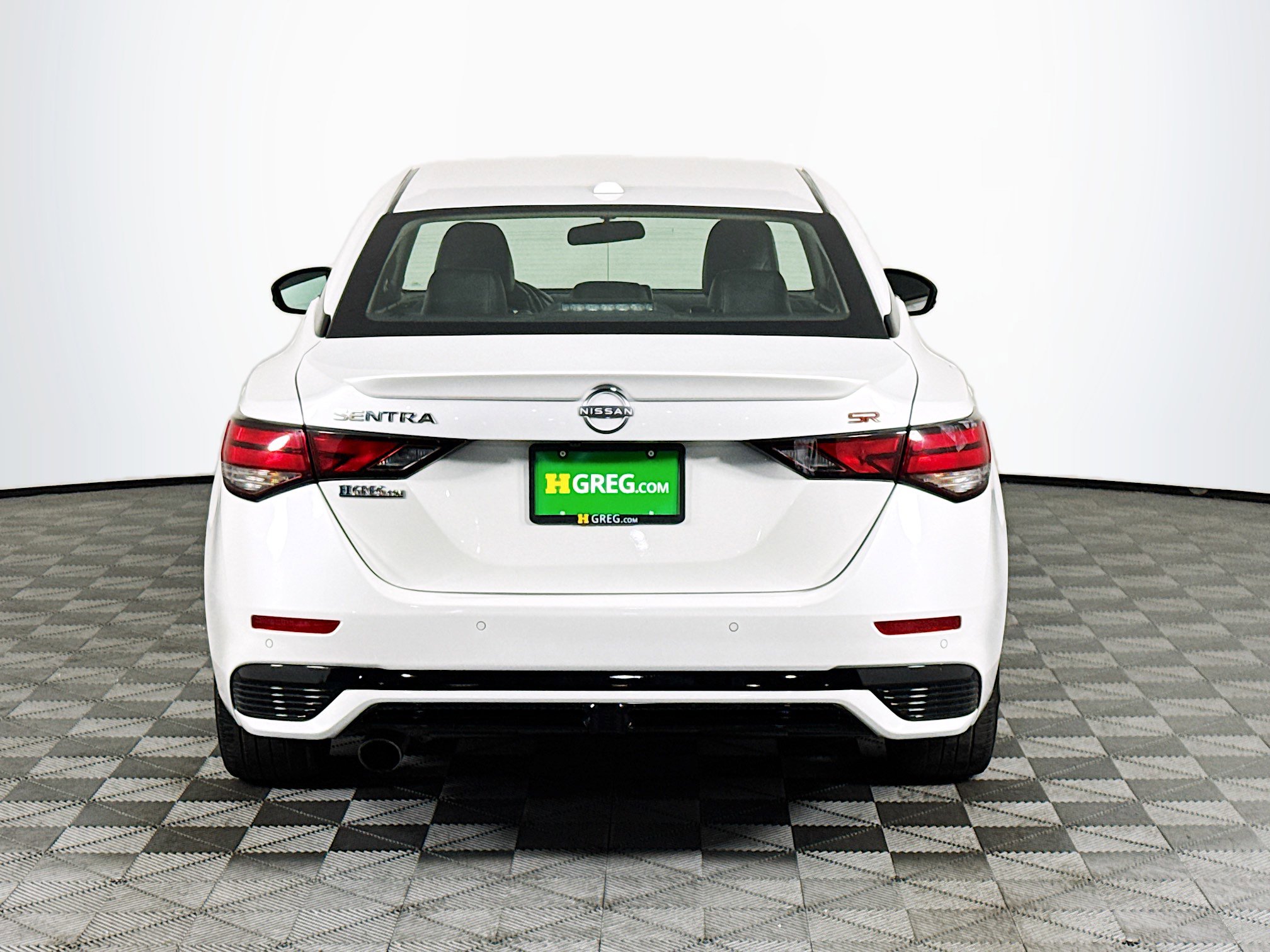 Used 2024 Nissan Sentra SR w/ SR Premium Package FWD image 8