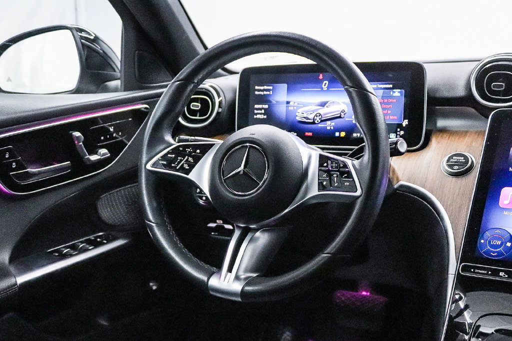 Used 2025 Mercedes-Benz C 300 4MATIC Sedan image 15