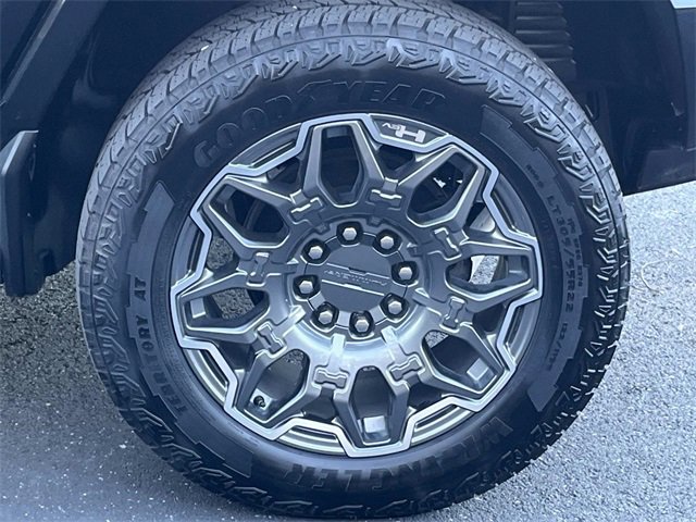 Used 2025 GMC Hummer EV 3X image 9