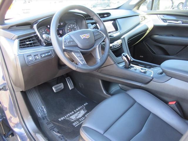Certified 2024 Cadillac XT5 Sportv w/ Technology Package image 16
