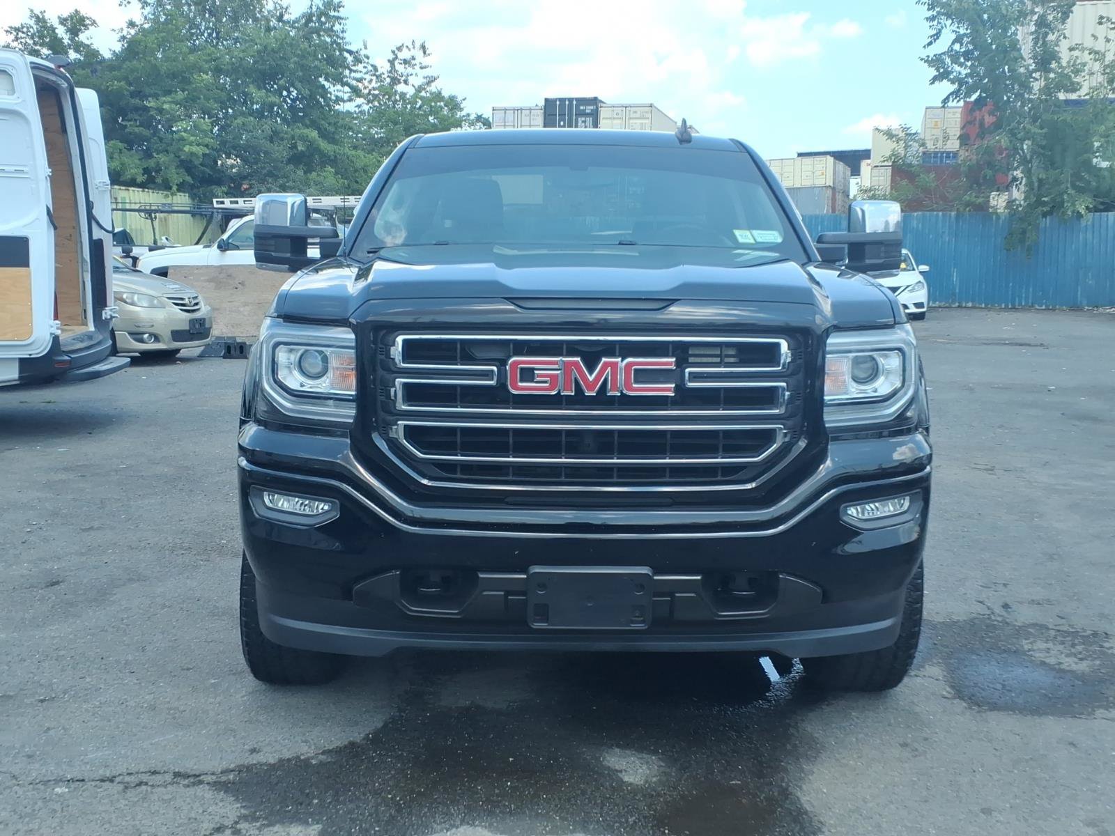 Used 2018 GMC Sierra 1500 4x4 Double Cab w/ Elevation Edition image 2