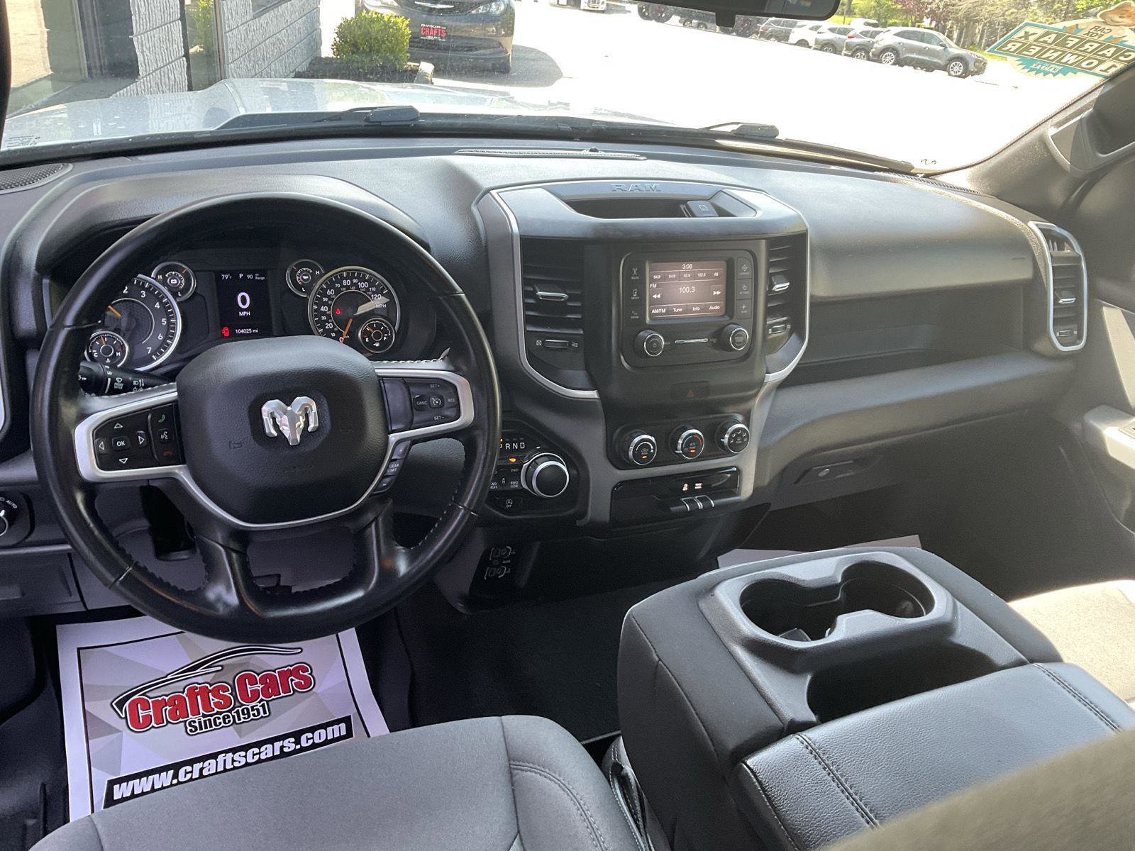 Used 2022 RAM 1500 Big Horn AWD/4WD image 12