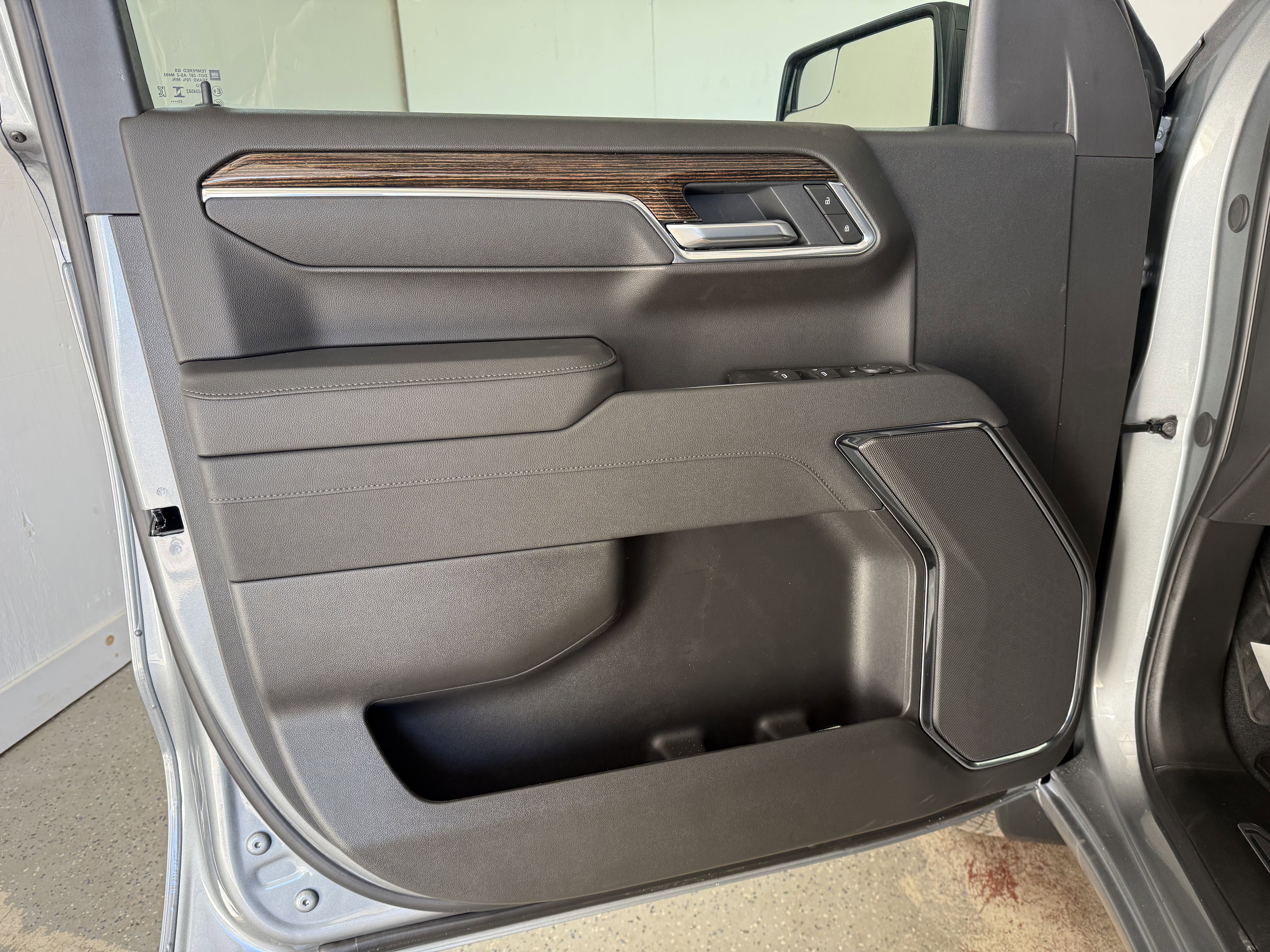 New 2026 GMC Sierra 1500 Elevation image 17