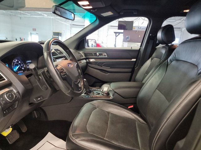 Used 2017 Ford Explorer Limited image 8
