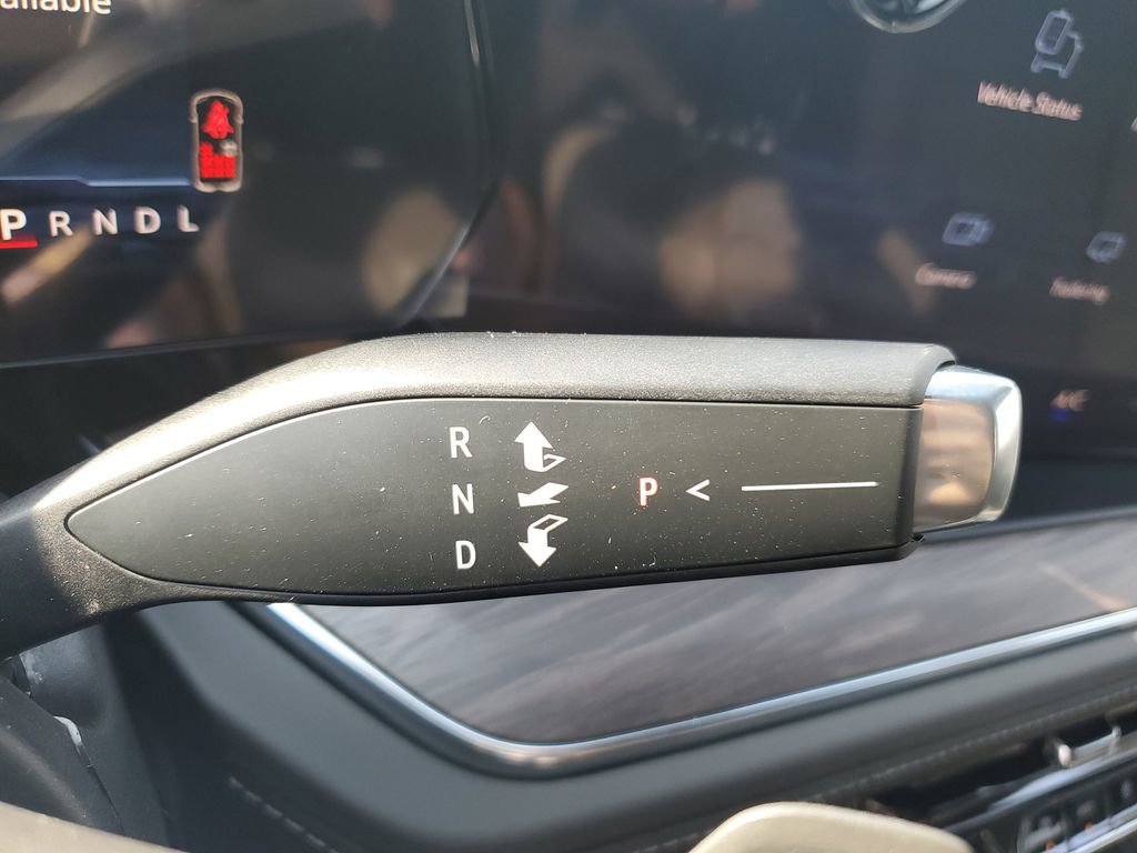 New 2026 Chevrolet Suburban LS image 25