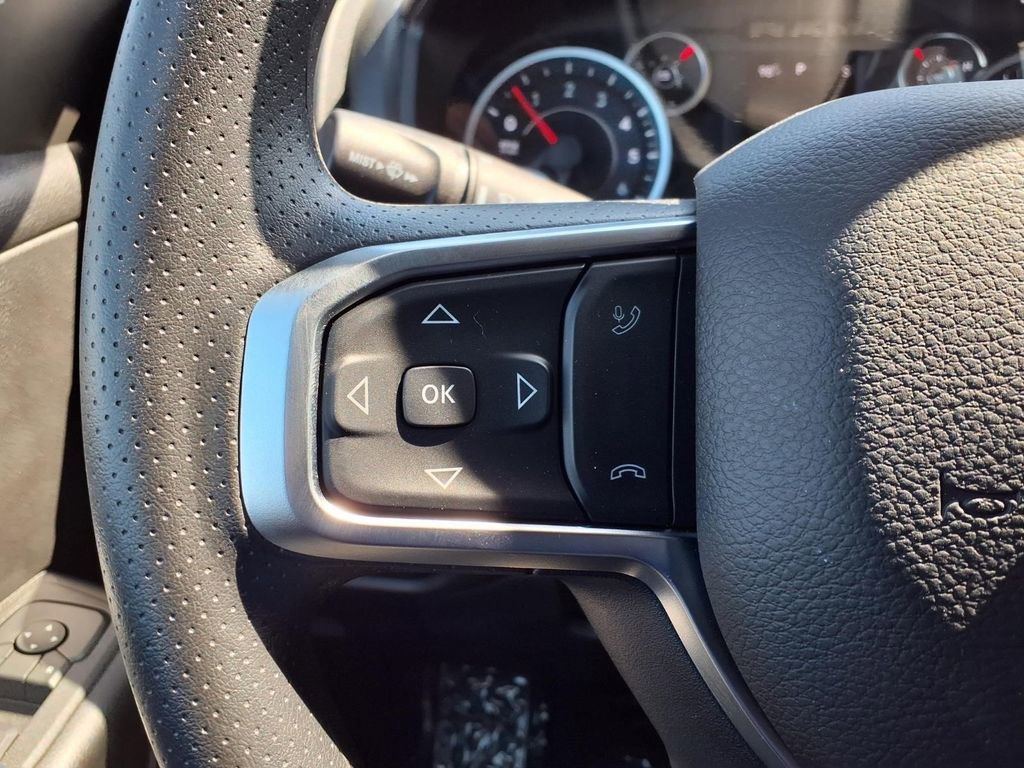 Used 2025 RAM 1500 Tradesman AWD/4WD image 15