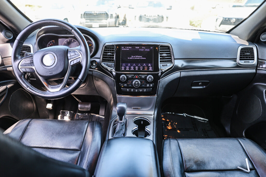 Used 2019 Jeep Grand Cherokee Limited w/ Luxury Group II RWD image 2