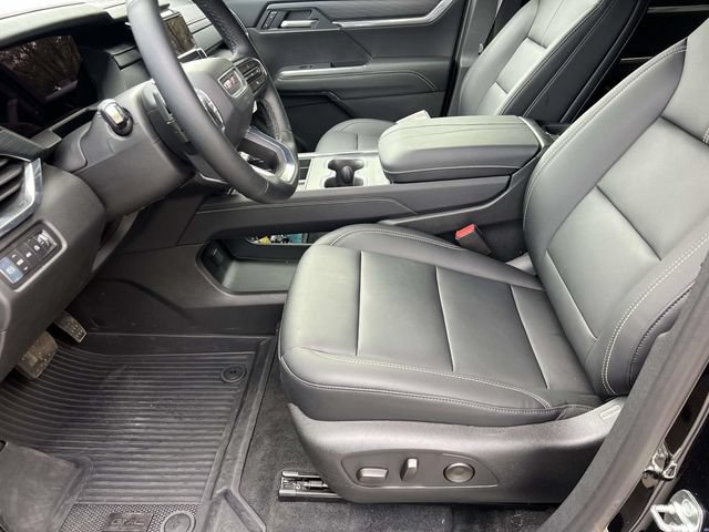 New 2026 GMC Acadia Elevation w/ Elevation Premium Package AWD/4WD image 18