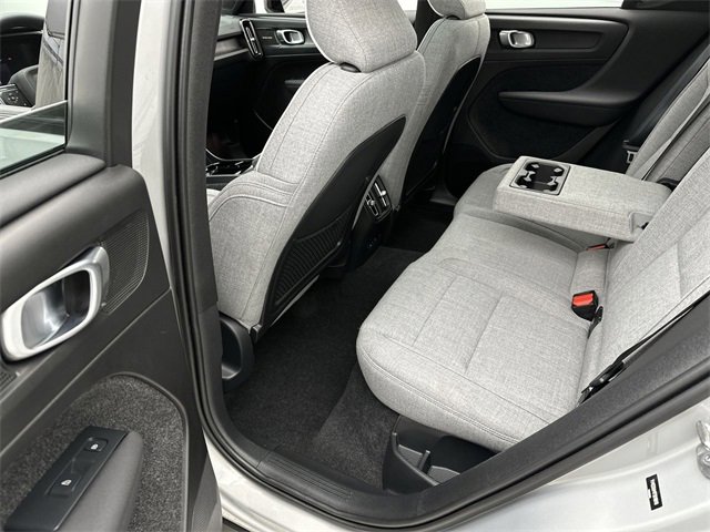 Certified 2023 Volvo XC40 Recharge Ultimate image 22