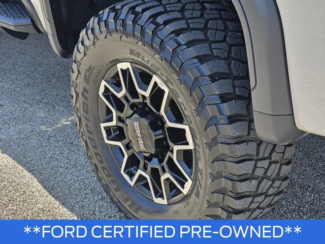 Used 2026 GMC Sierra 2500 AT4X w/ LPO, Black Badging Package AWD/4WD image 7