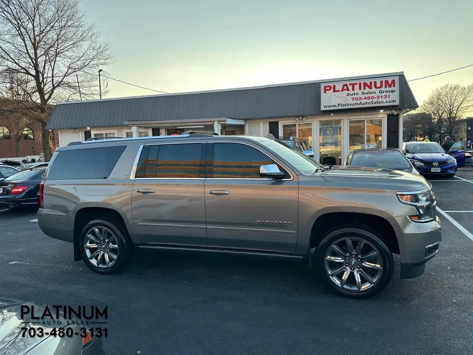 Used 2017 Chevrolet Suburban Premier image 2
