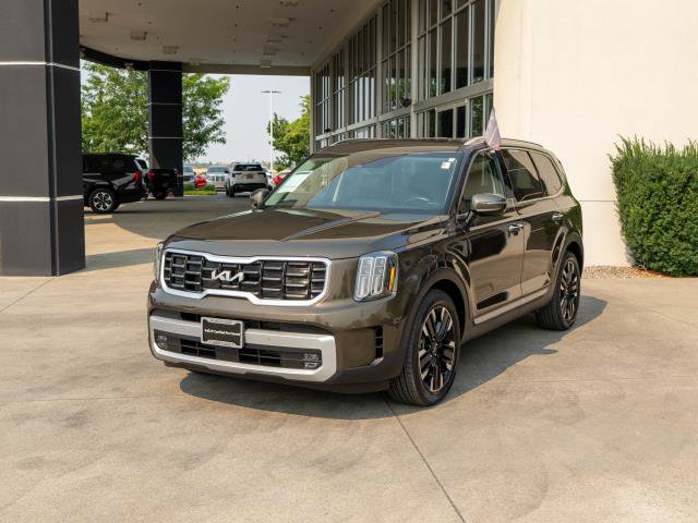 Certified 2025 Kia Telluride SX AWD/4WD image 3