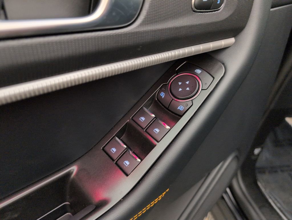 Used 2026 Ford Explorer Tremor w/ Tremor Convenience Package AWD/4WD image 34