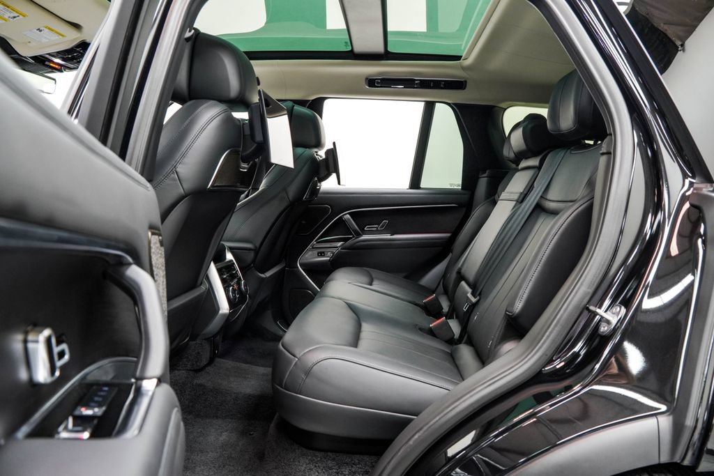 Used 2023 Land Rover Range Rover First Edition AWD/4WD image 19
