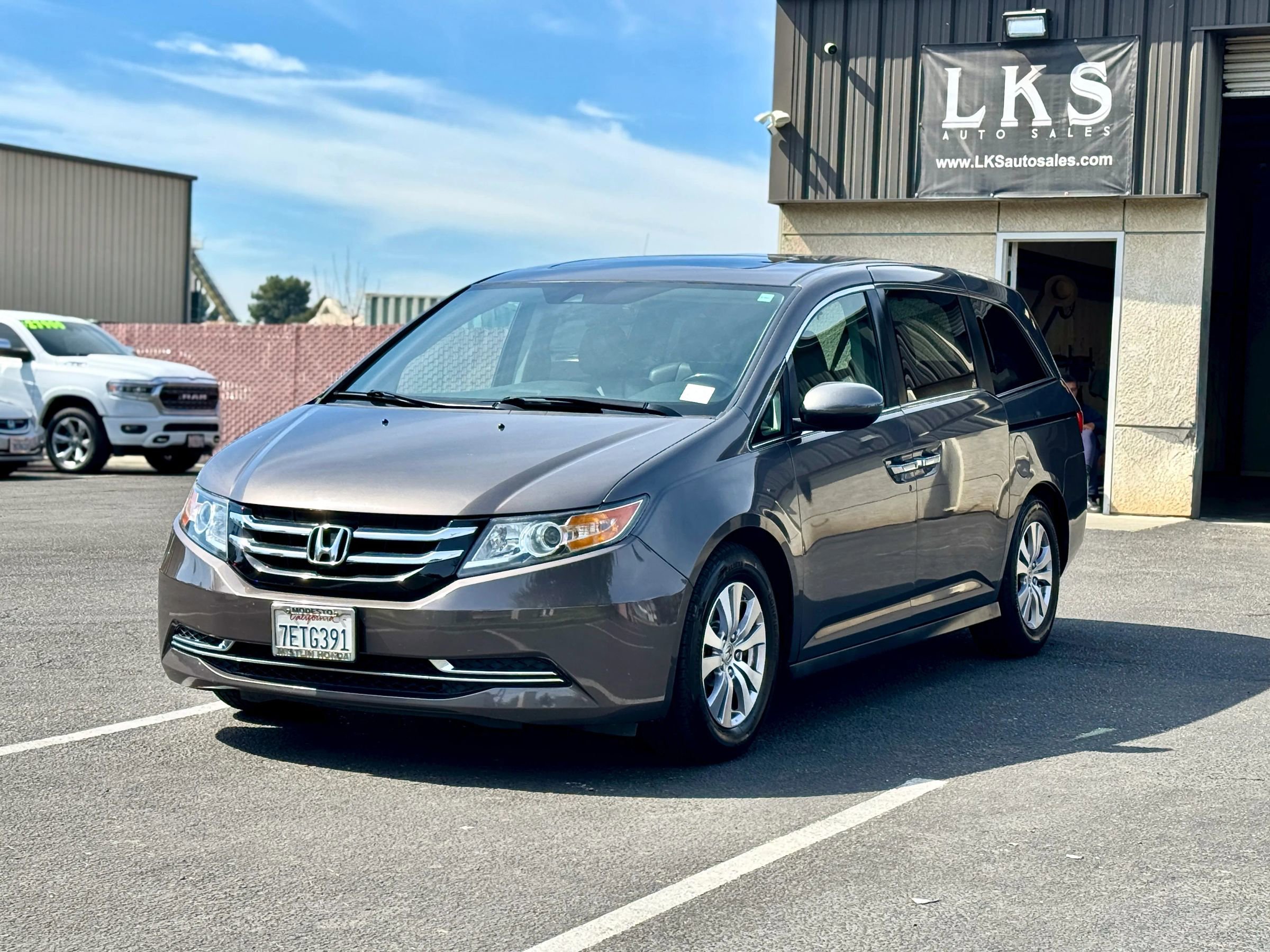 Used 2014 Honda Odyssey EX-L image 3