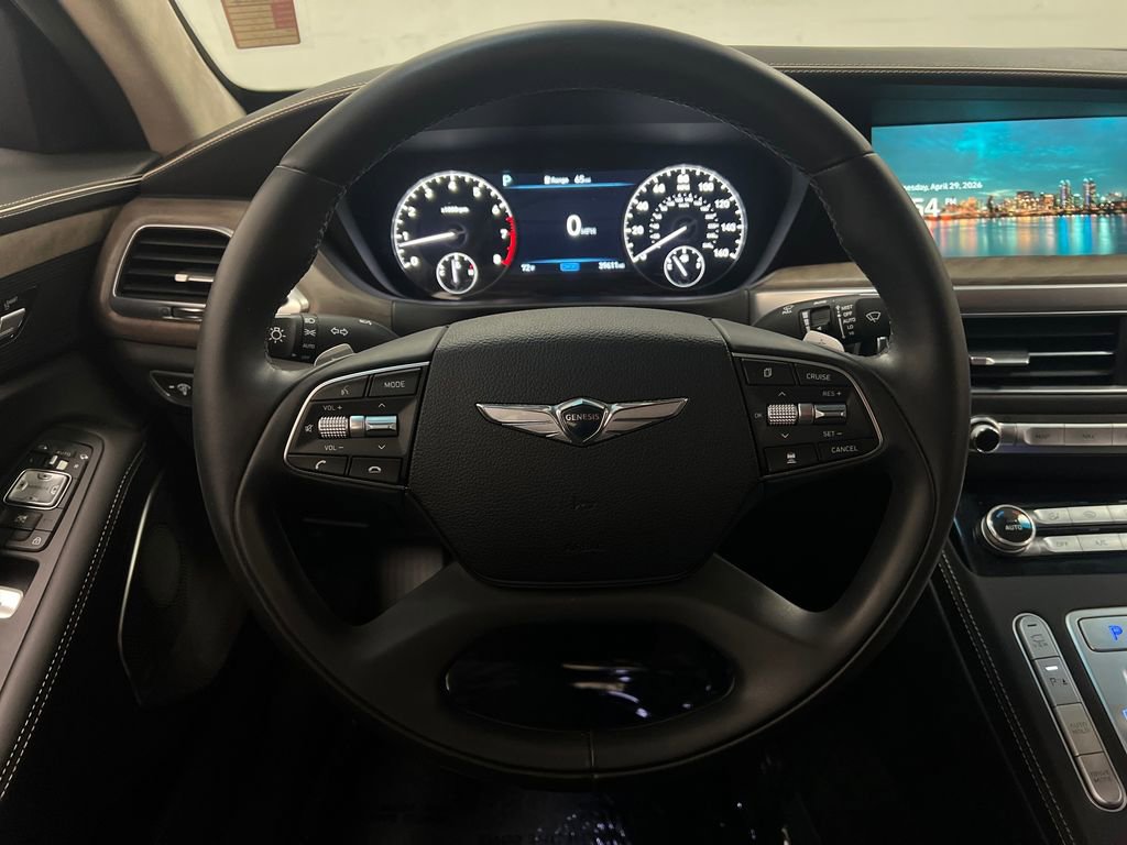 Used 2021 Genesis G90 3.3T Premium RWD image 16