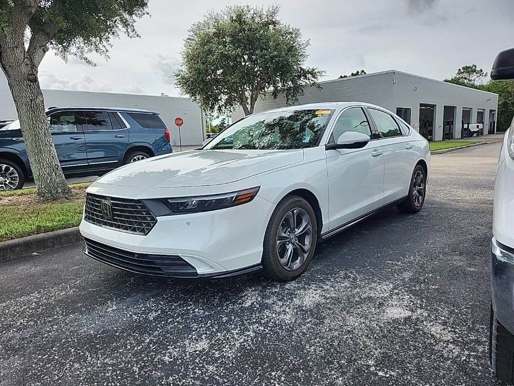 Used 2024 Honda Accord EX-L image 11