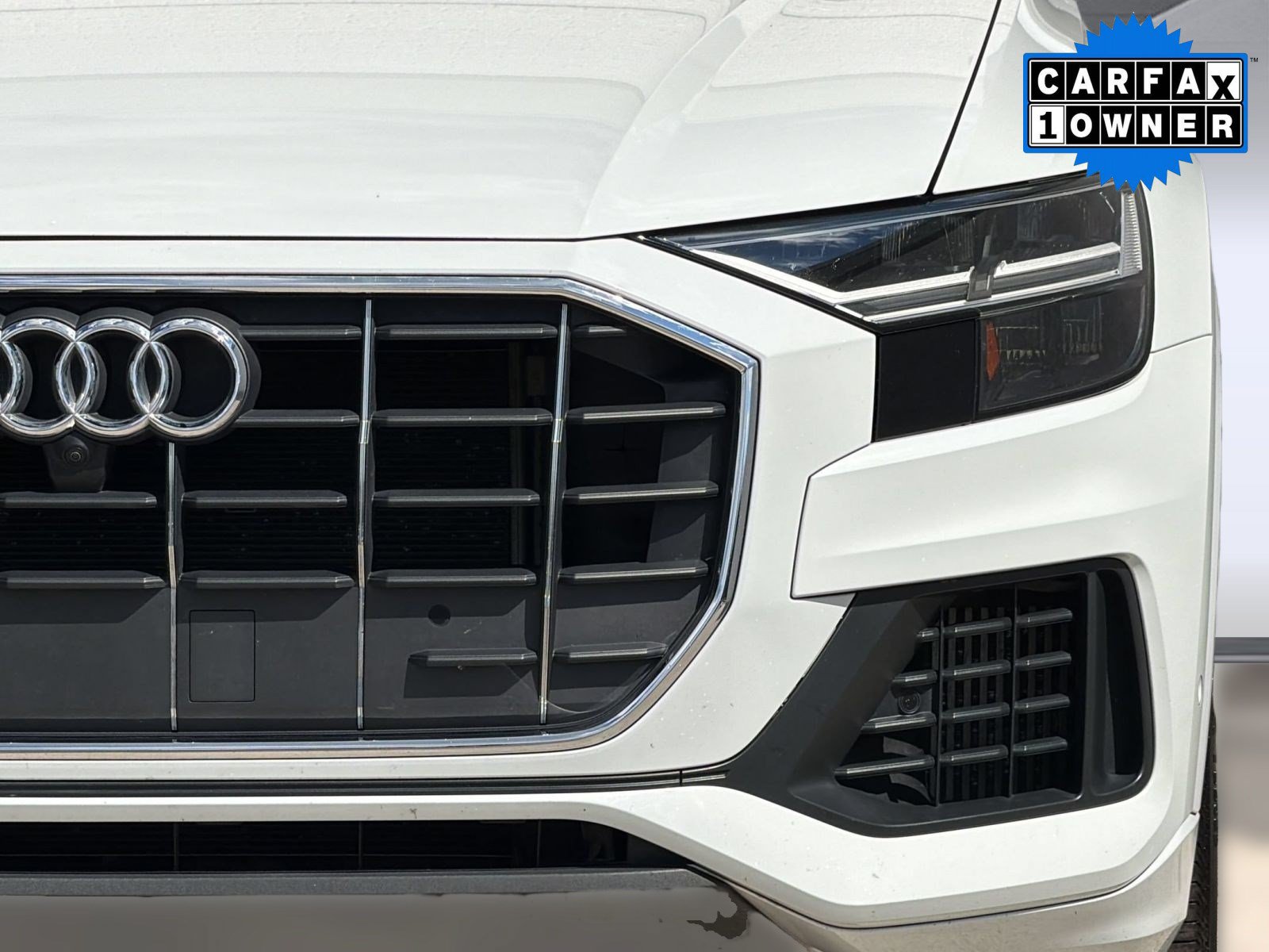 Used 2022 Audi Q8 Premium AWD/4WD image 11