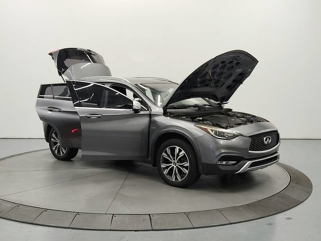 Used 2017 INFINITI QX30 Premium w/ Navigation Package AWD/4WD image 10