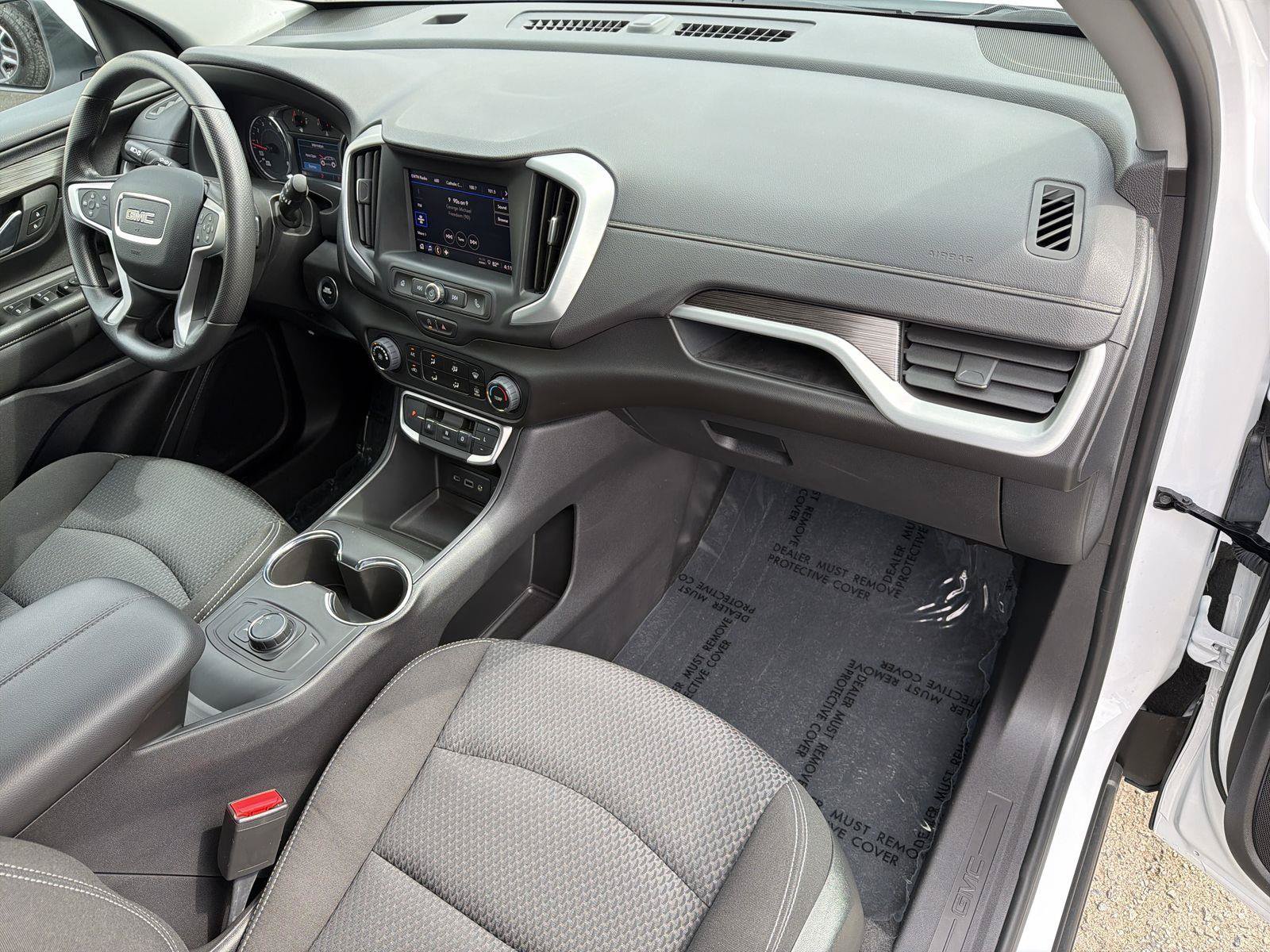 Used 2023 GMC Terrain SLE FWD image 27