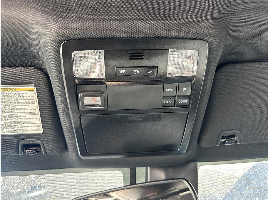 Used 2020 Toyota Tacoma TRD Sport w/ TRD Premium Sport Package AWD/4WD image 27