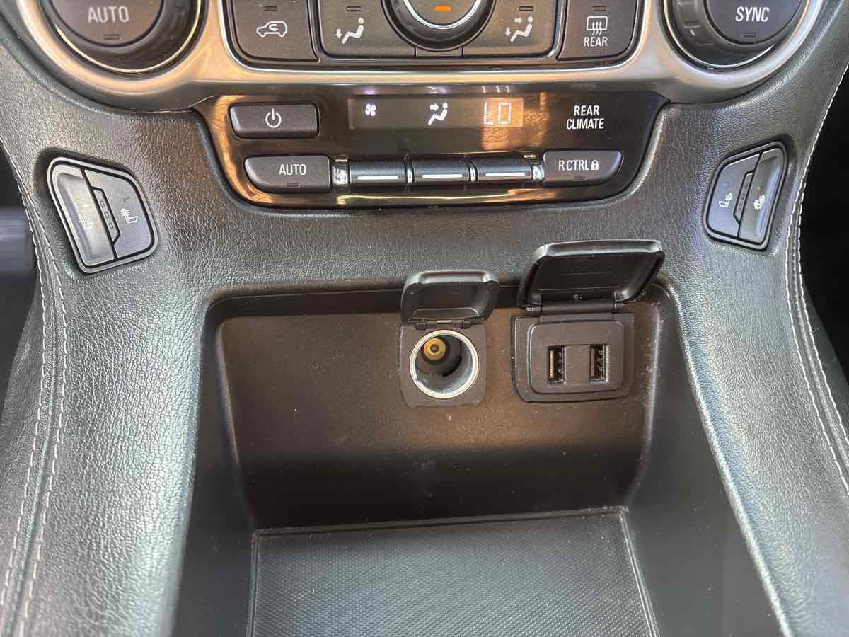 Used 2017 Chevrolet Tahoe LT w/ Luxury Package image 16