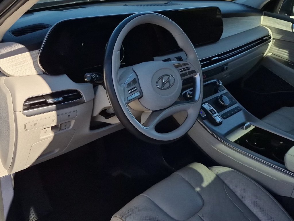 Certified 2023 Hyundai Palisade Calligraphy AWD/4WD image 11