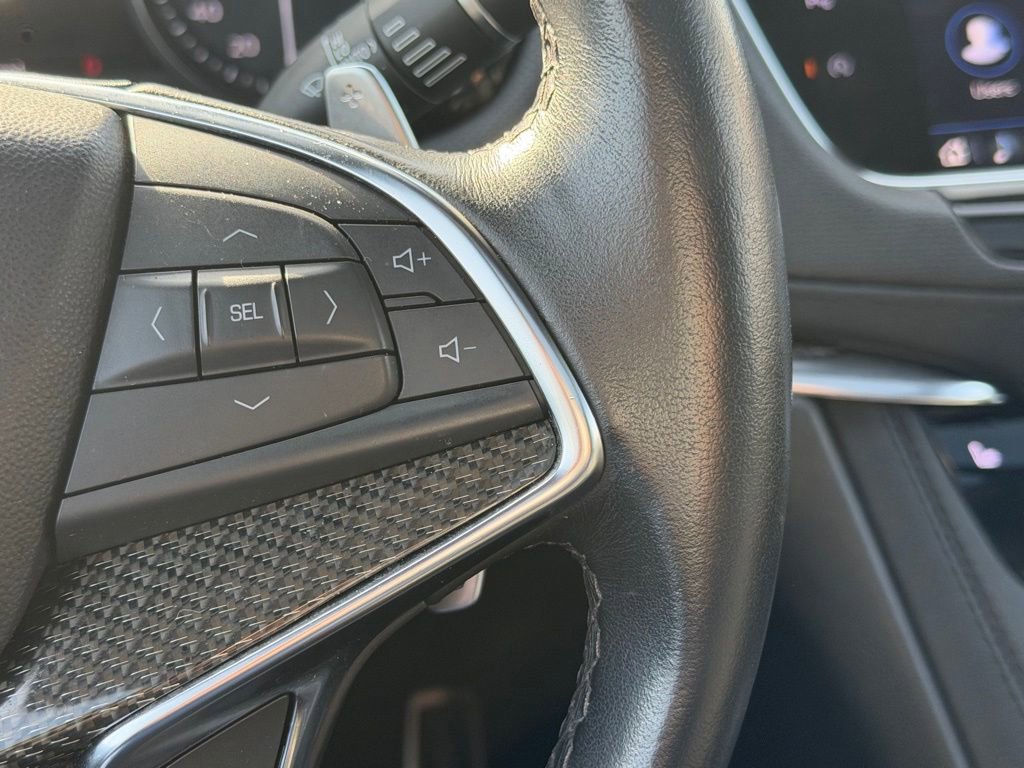 Used 2023 Cadillac XT5 Sportv w/ Technology Package image 25