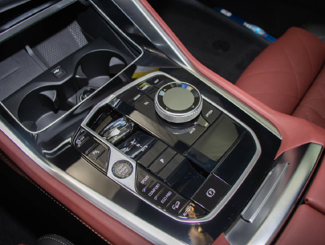 New 2027 BMW X6 M60i AWD/4WD image 19