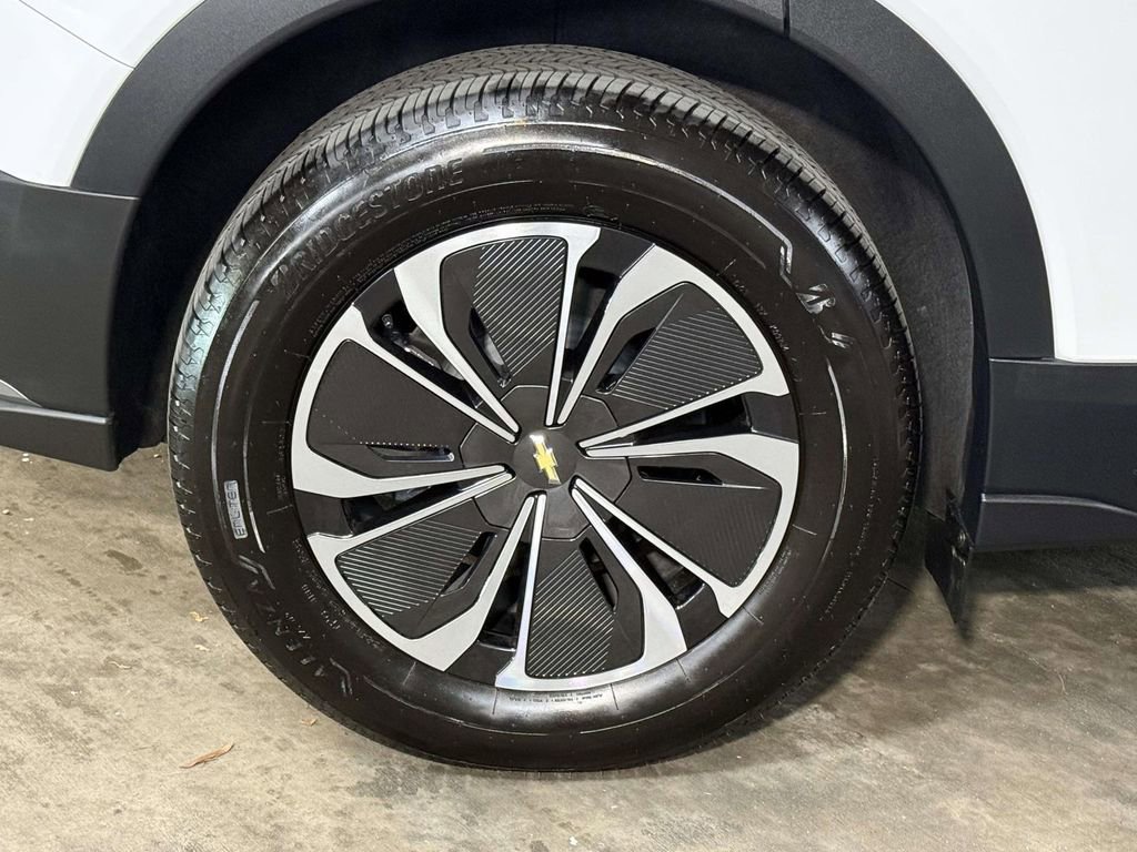 Used 2025 Chevrolet Blazer EV LT image 13