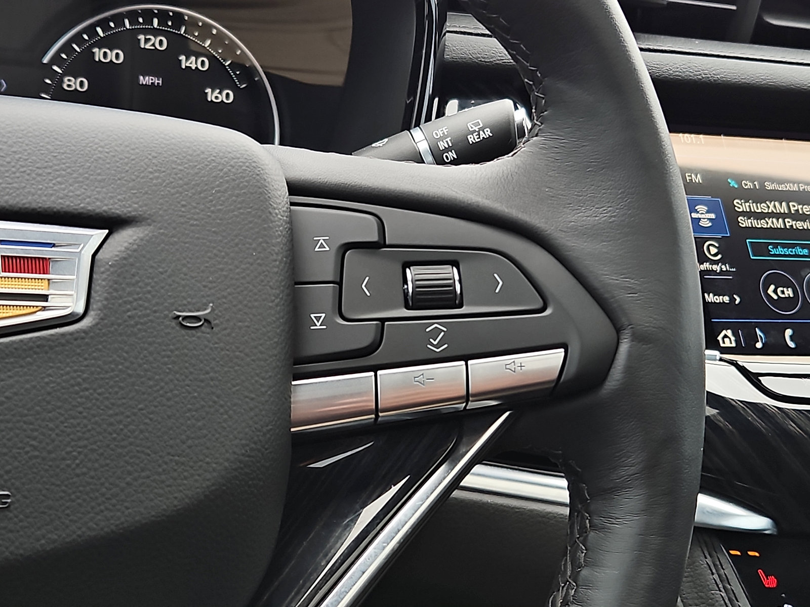 Certified 2024 Cadillac XT6 Premium Luxury image 23