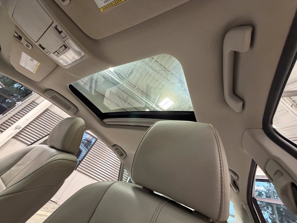Used 2014 Toyota Avalon XLE Touring FWD image 9