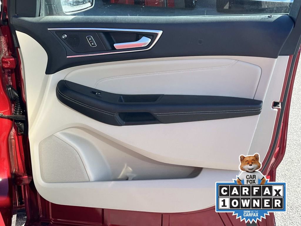 Used 2022 Ford Edge Titanium w/ Equipment Group 301A image 22
