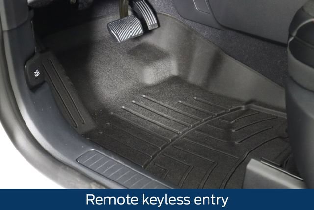 New 2025 Ford Escape ST-Line w/ Tech Pack #1 image 24