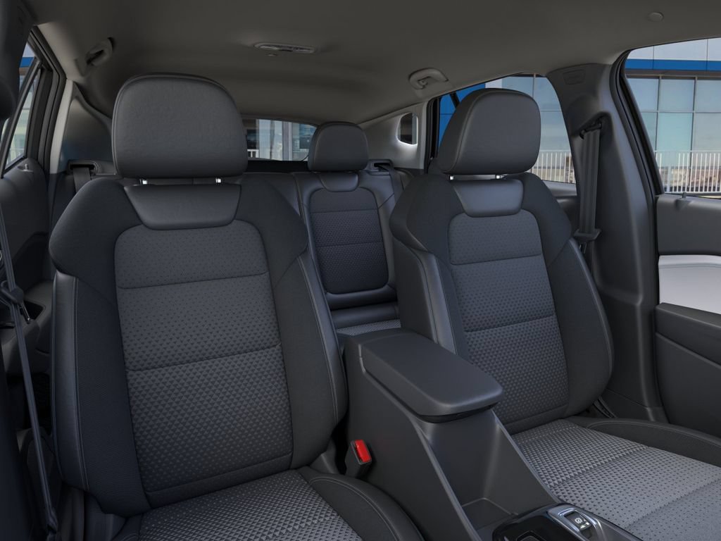 New 2026 Chevrolet Trax LT w/ Driver Confidence Package FWD image 16
