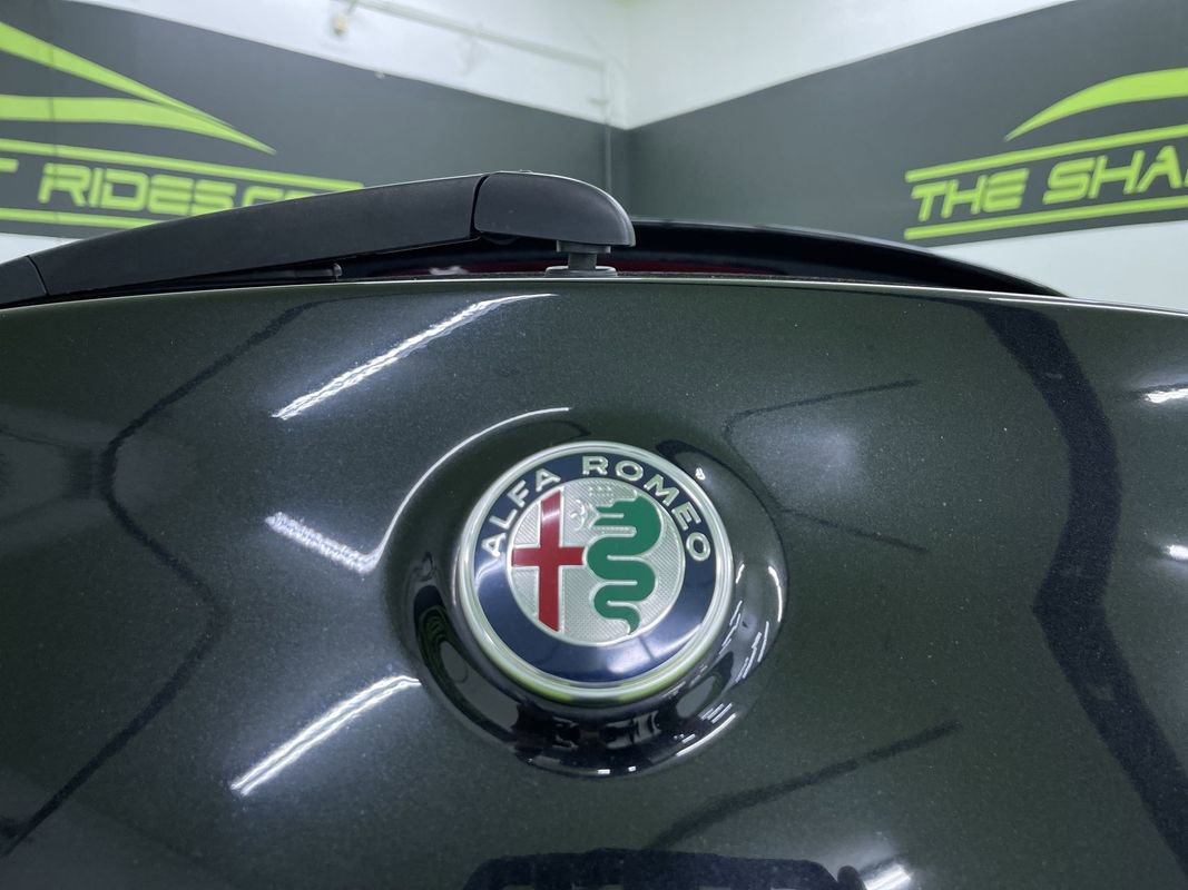 Used 2020 Alfa Romeo Stelvio w/ Cold Weather Package image 14