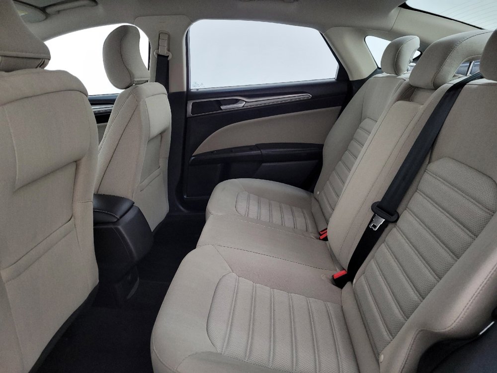 Used 2018 Ford Fusion S image 18