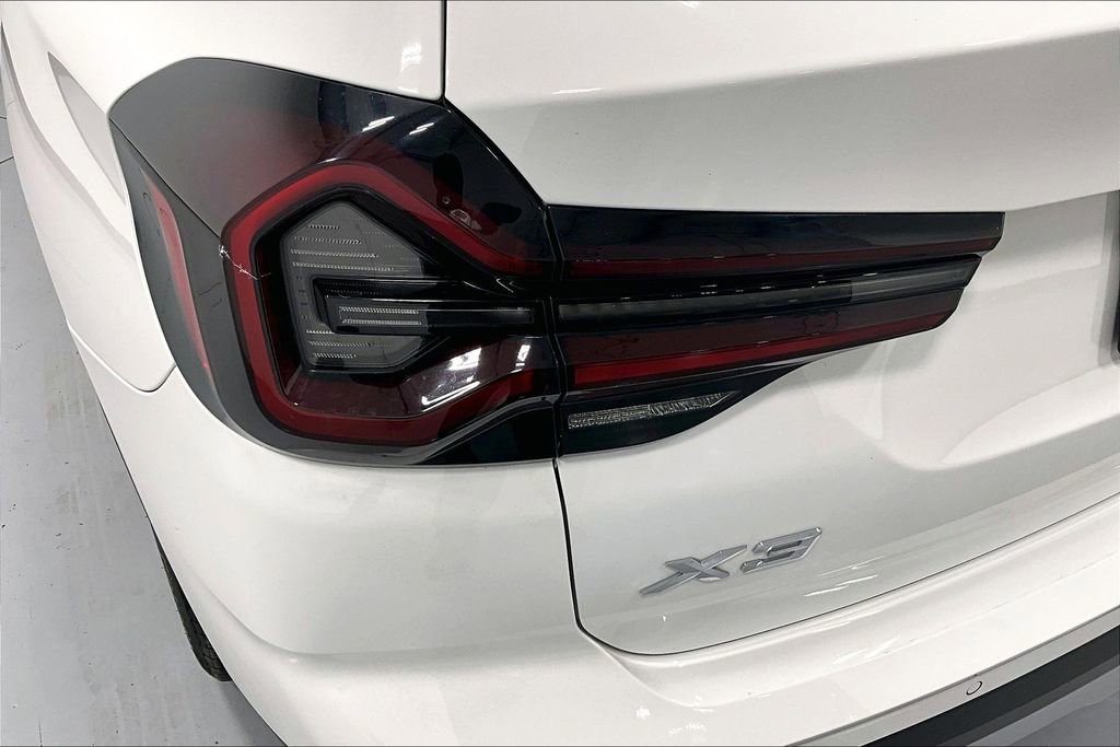 Certified 2024 BMW X3 xDrive30i w/ Premium Package w/ZPA image 40