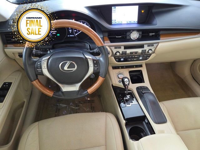 Used 2013 Lexus ES 300h image 15