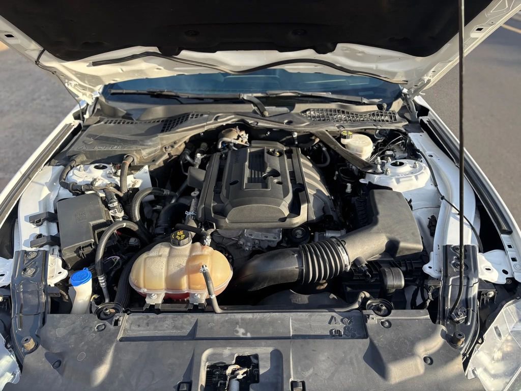 Used 2020 Ford Mustang Premium image 16