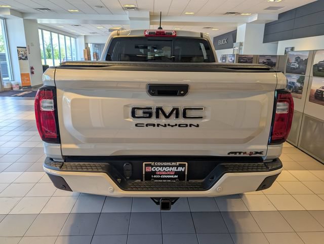 New 2026 GMC Canyon AT4X w/ LPO, Black Badging Package AWD/4WD image 6