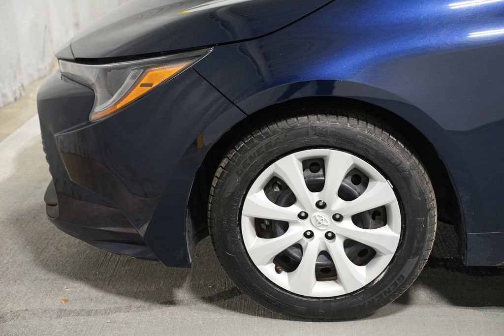 Certified 2024 Toyota Corolla LE image 5