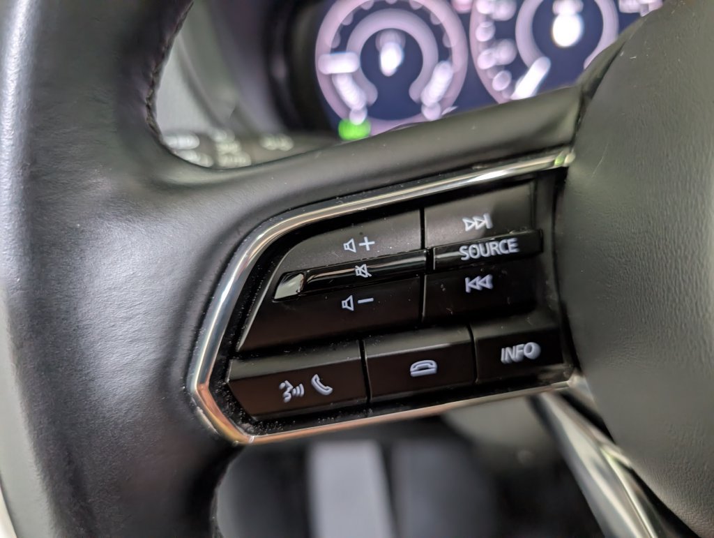 Used 2024 MAZDA CX-90 Plug-In Hybrid w/ Premium Pkg AWD/4WD image 21