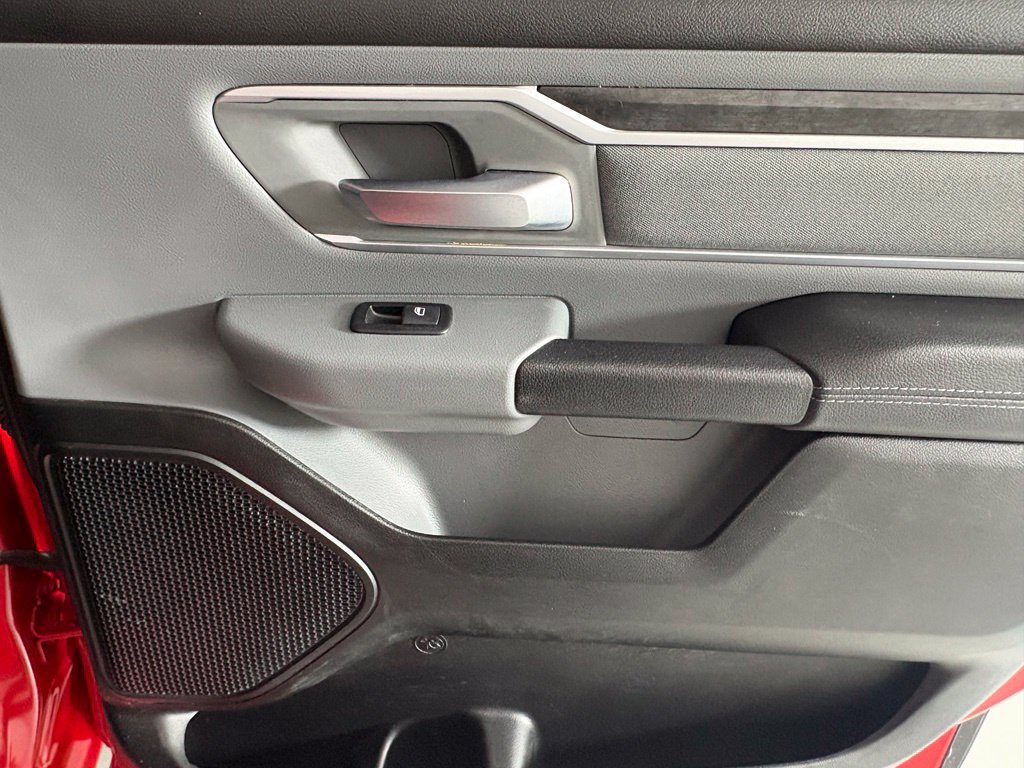 Used 2021 RAM 1500 Big Horn RWD image 15