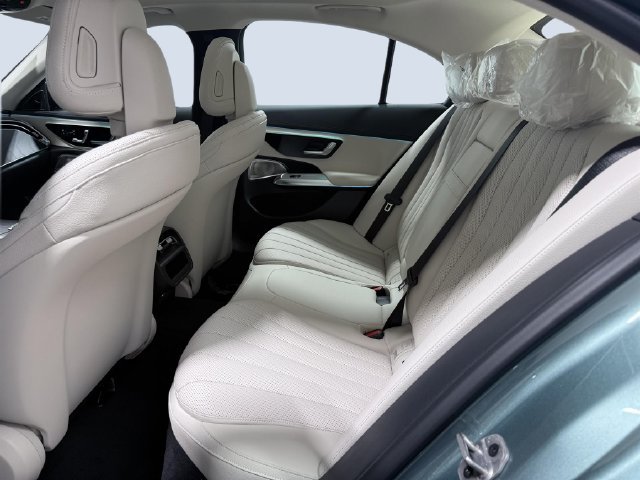 New 2027 Mercedes-Benz E 450 4MATIC Sedan image 7