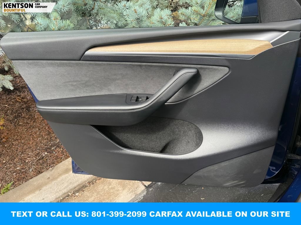 Used 2023 Tesla Model Y Long Range AWD/4WD image 15