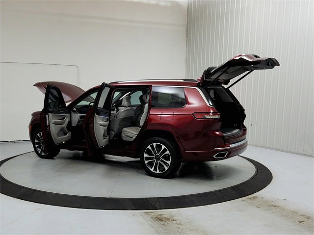 Used 2022 Jeep Grand Cherokee L Overland w/ Advanced Protech Group III image 13