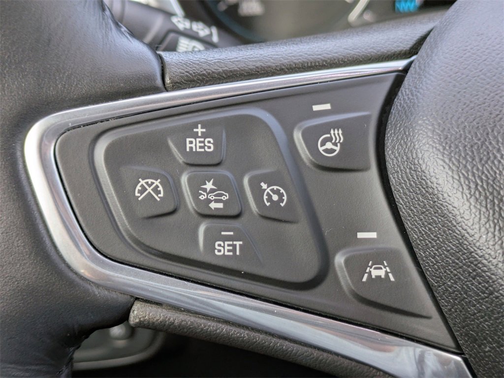 Used 2018 Chevrolet Equinox Premier image 26